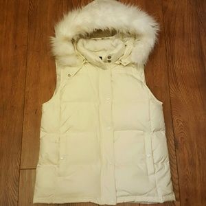 GAP Off White Vest With Hoodie Size S