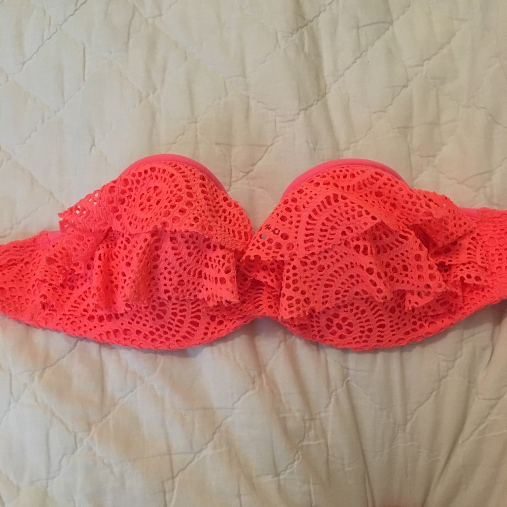 Crochet bikini top