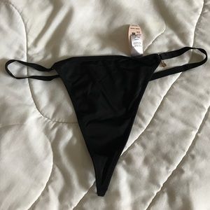 Victoria's Secret V-string