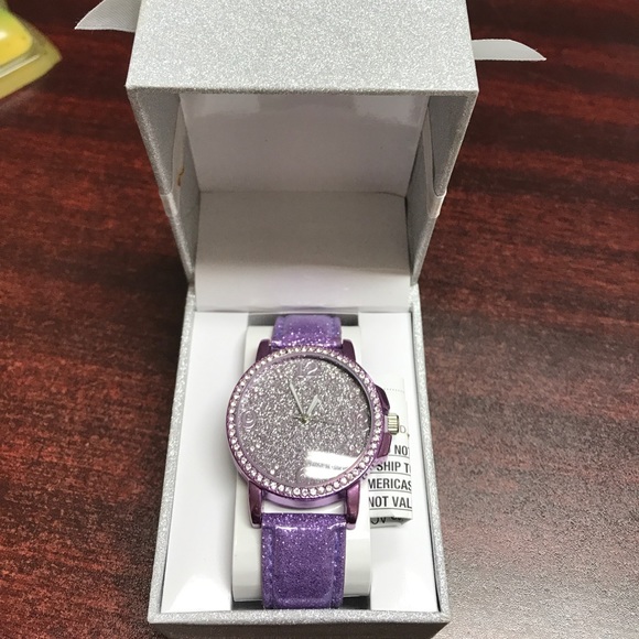 Watch - Picture 1 of 1