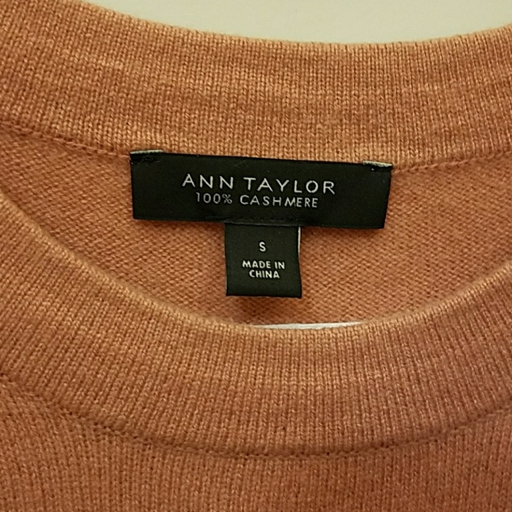 Ann Taylor Cashmere sleeveless shell