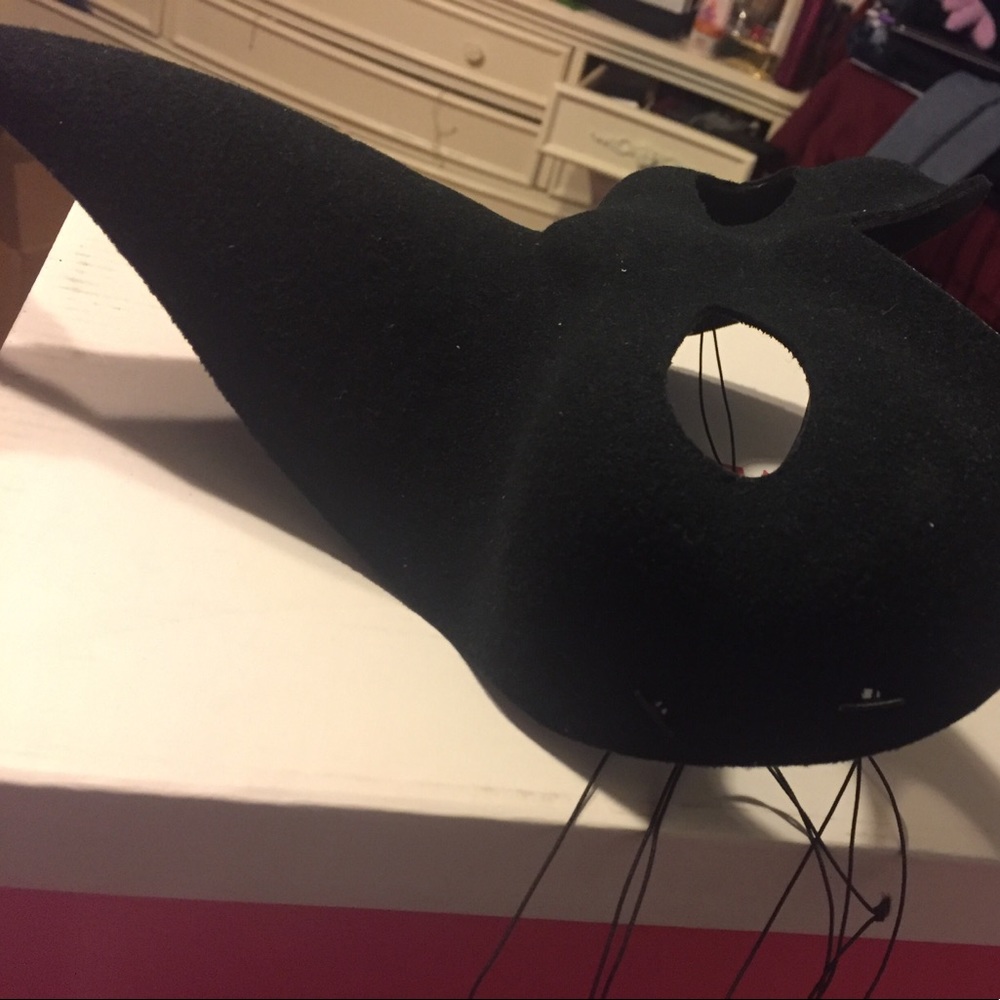 Men Masquerade Mask!!! - Picture 2 of 5