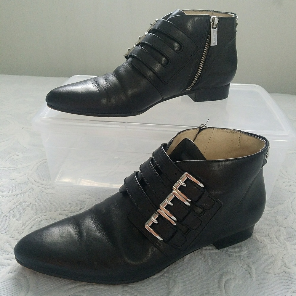 🖤BLACK MICHAEL KORS 'ROSWELL' BOOT🖤