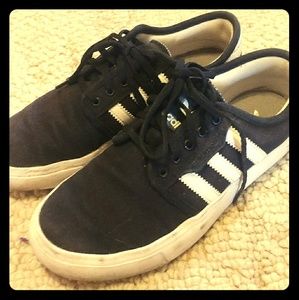 Adidas Adi-Ease Premiere Shoes. Womens size 6