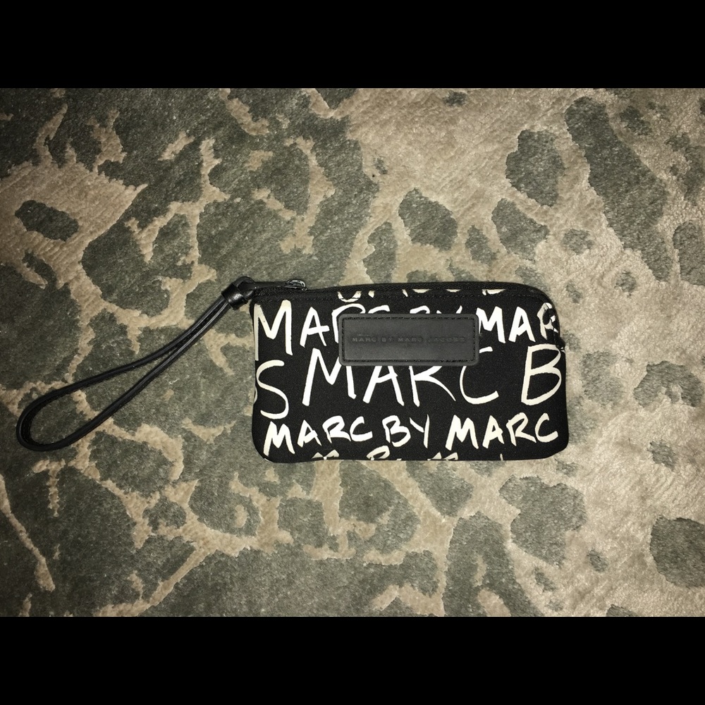 Marc Jacobs Wristlet