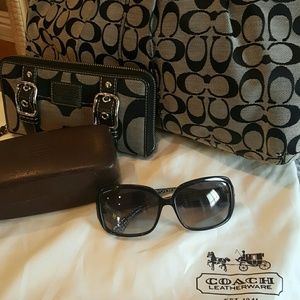 Black coach sunglasses