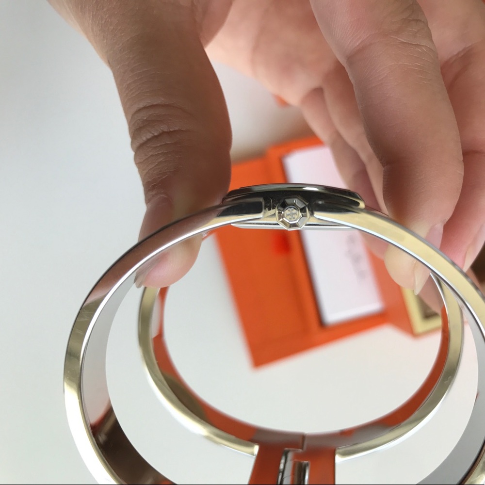 Tory Burch Sawyer cuff watch - Picture 6 of 8