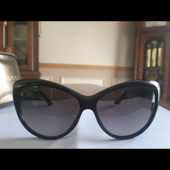, very good condition, blue and top gray.
