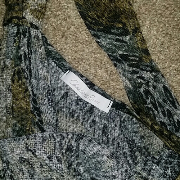 Animal print top - Picture 2 of 3