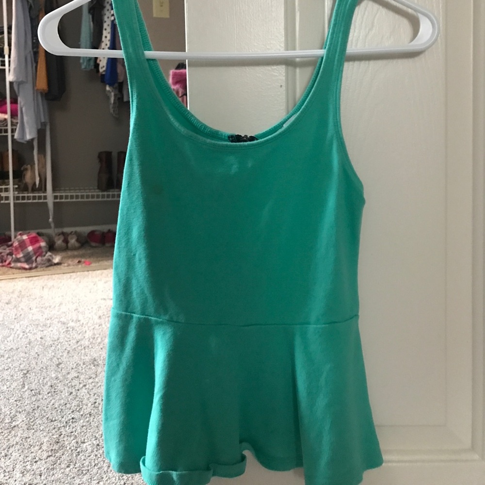 turquoise tank top
