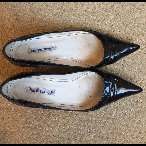 Black Patent leather Charles David kitten heels - Picture 2 of 6