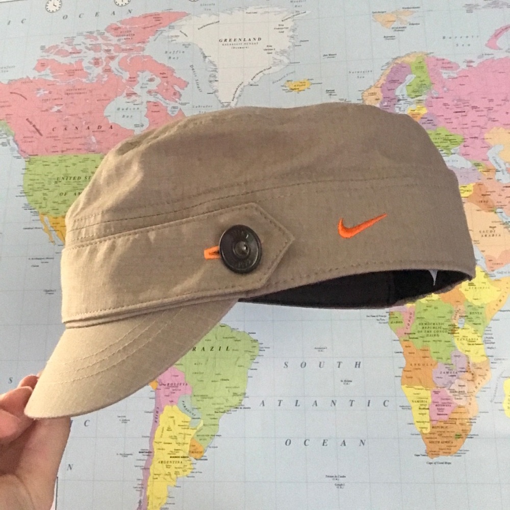 Nike sports hat