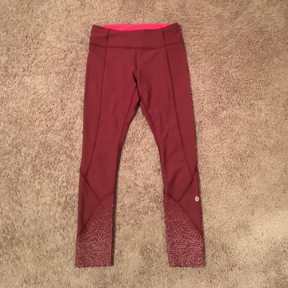LULULEMON crop leggings!!