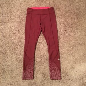 LULULEMON crop leggings!!