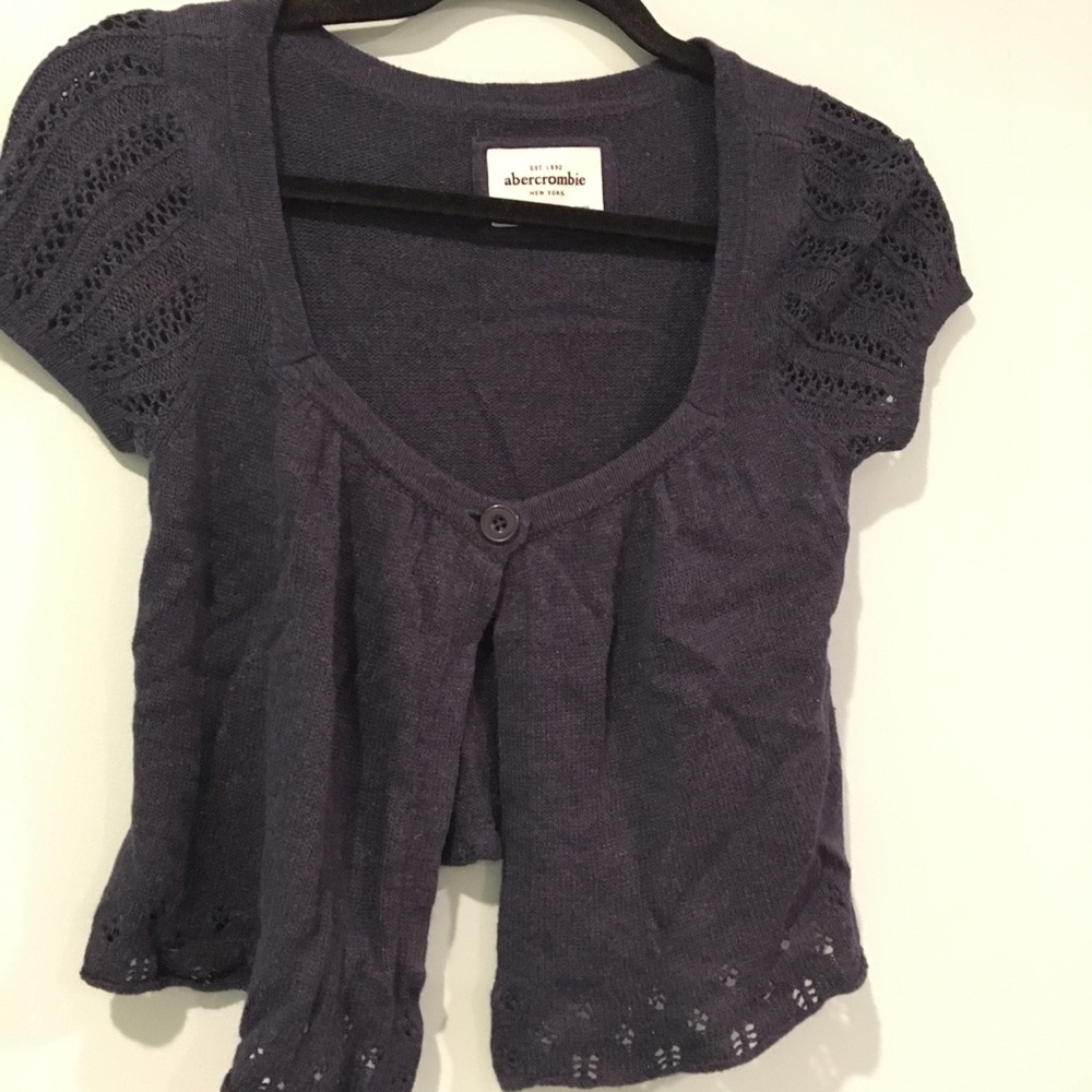 Abercrombie navy cropped short sleeve cardigan