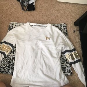 PINK VS varsity crew