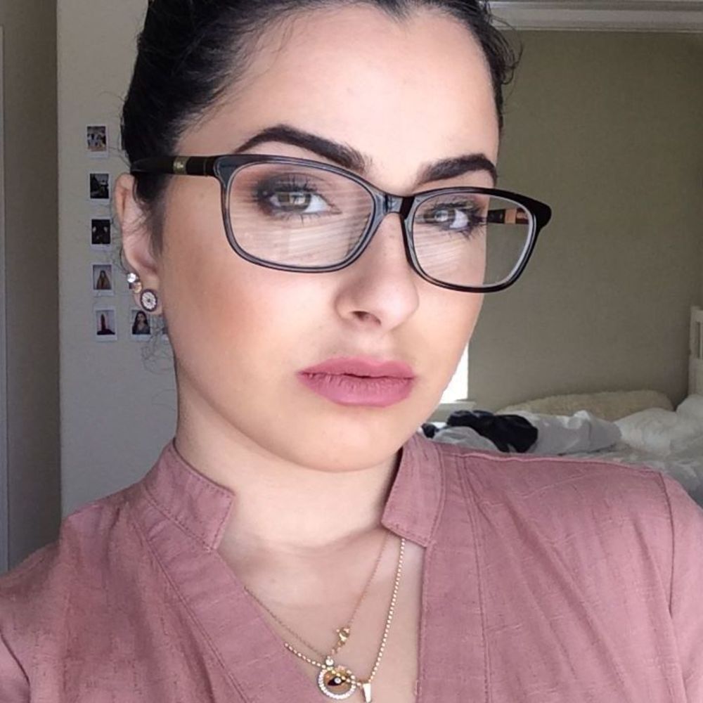 Meet your Posher, Tara