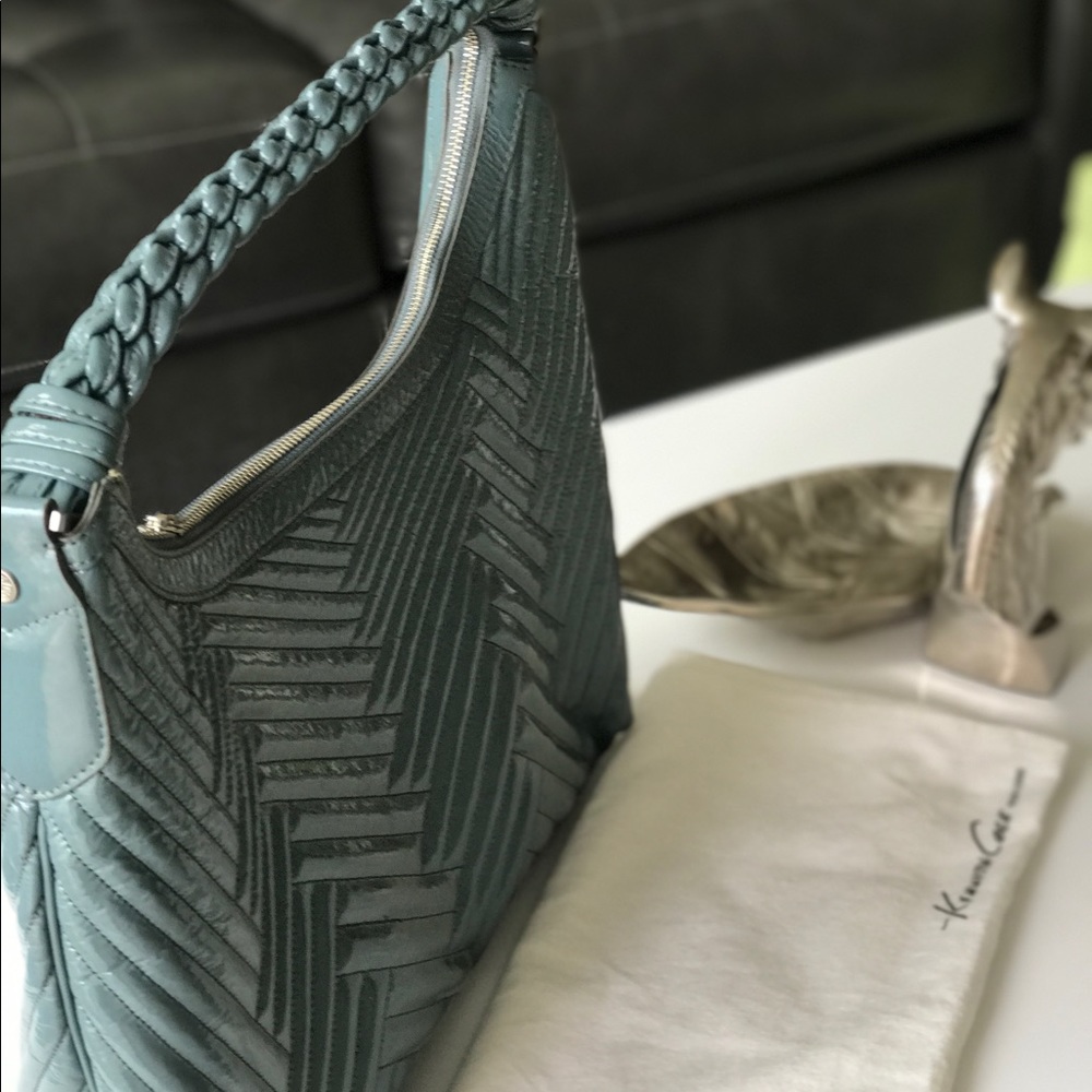 Beautiful tassel tote bag authentic Cole Hann! 40% OFF HOLIDAY SALE !!!