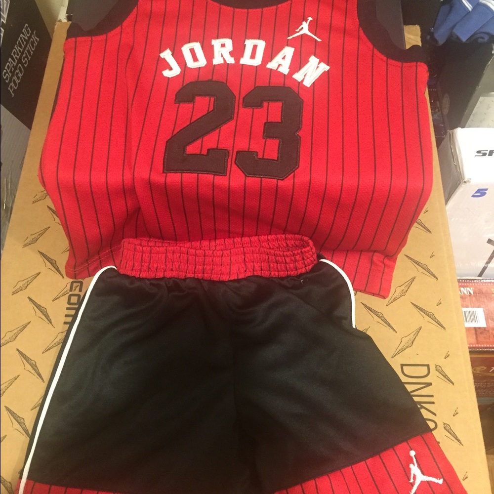 Jordan Outfit Kids sz 3T