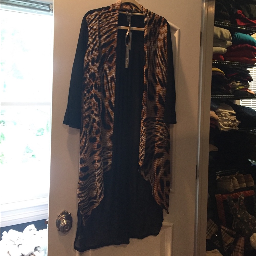 Chico's beautiful top, new with tags