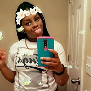 Meet your Posher, Za'na