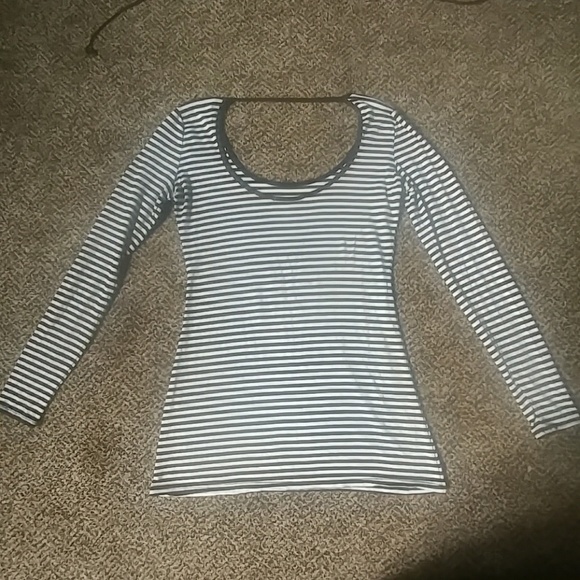 Cache top - Picture 2 of 2