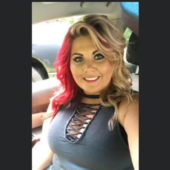 Meet your Posher, Jodi - Picture 1 of 1