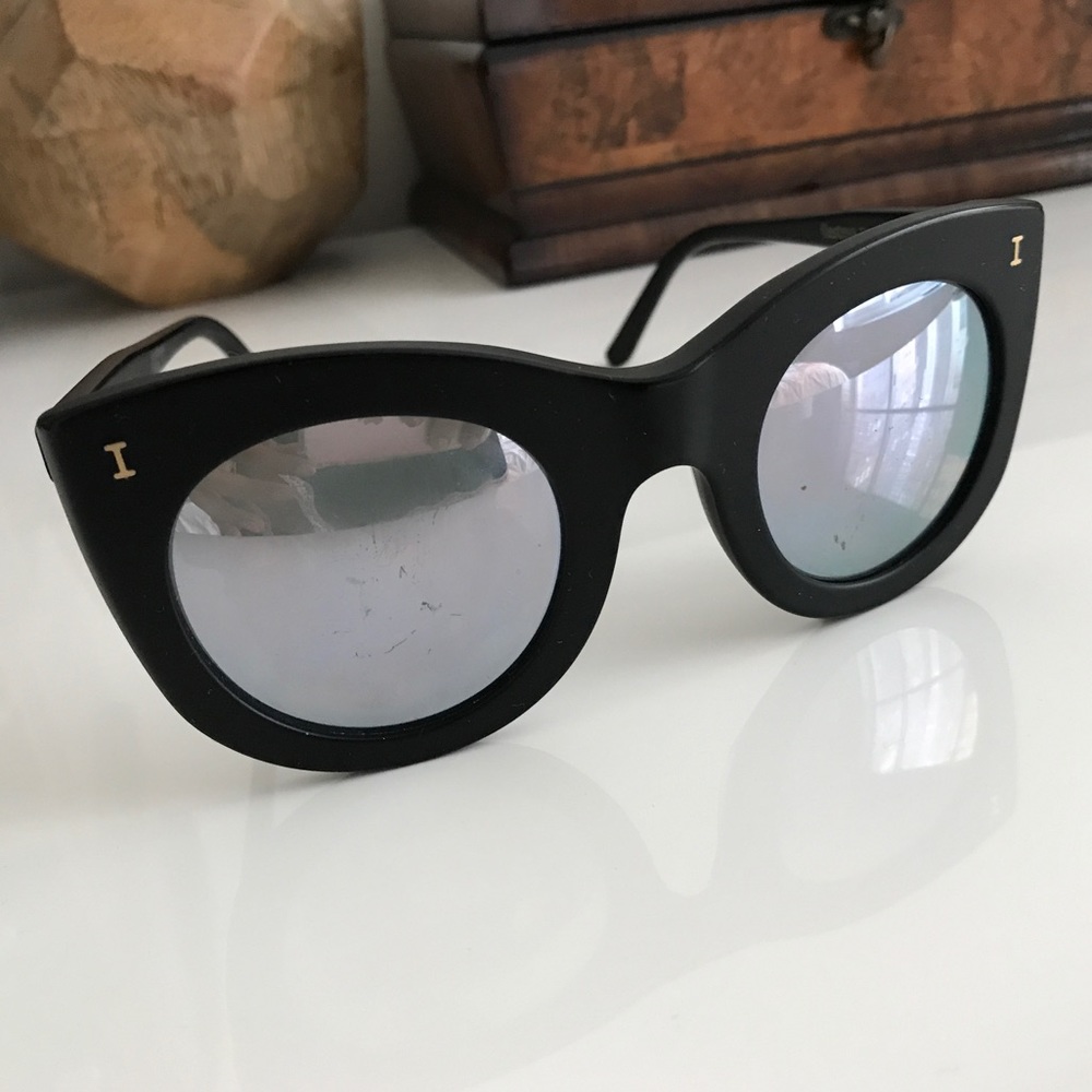 Illesteva Boca sunglasses