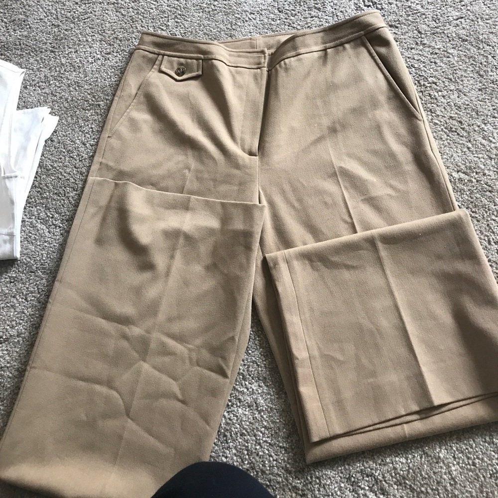 DUE PER DUE camel colored wide leg pants size 6