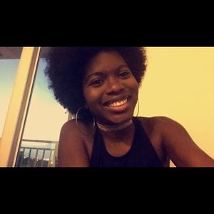 Meet your Posher, Krystal