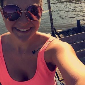 Meet your Posher, Ashley