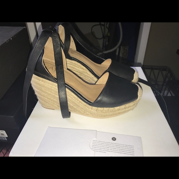 RAYE leather sandles - Picture 2 of 4