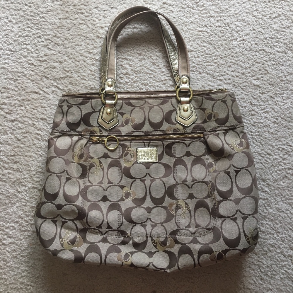 Coach purse, very big