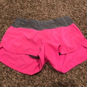 Lululemon size 2 speed shorts