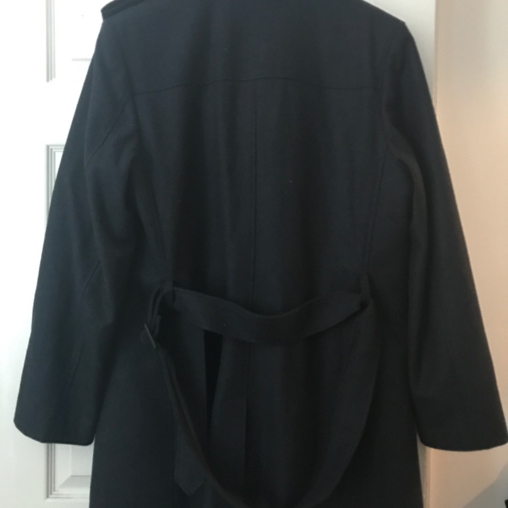 Wool coat - Picture 3 of 3
