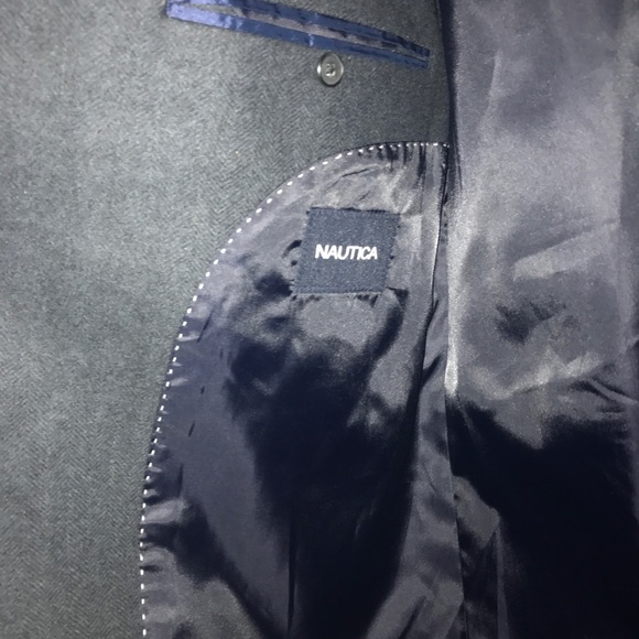 Wool coat - Picture 2 of 3