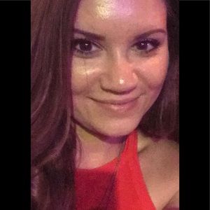 Meet your Posher, Krystle