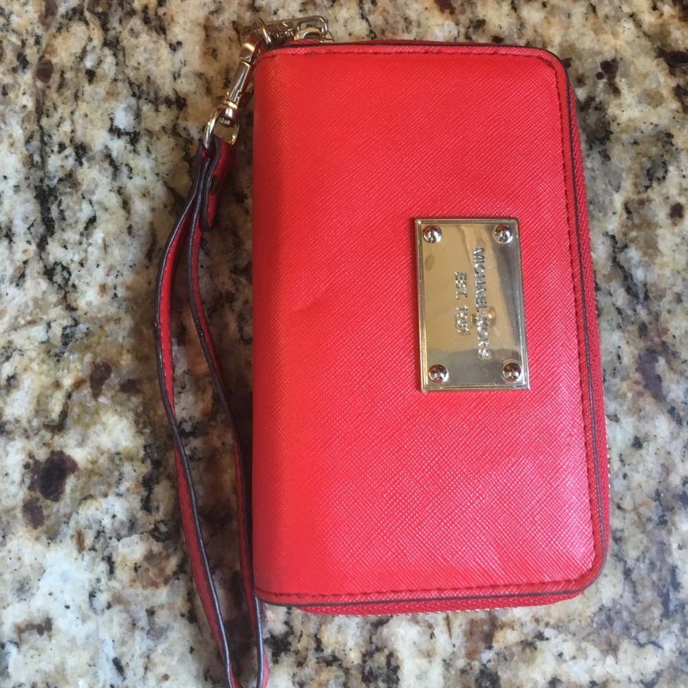 Michael Kors Wristlet / Wallet