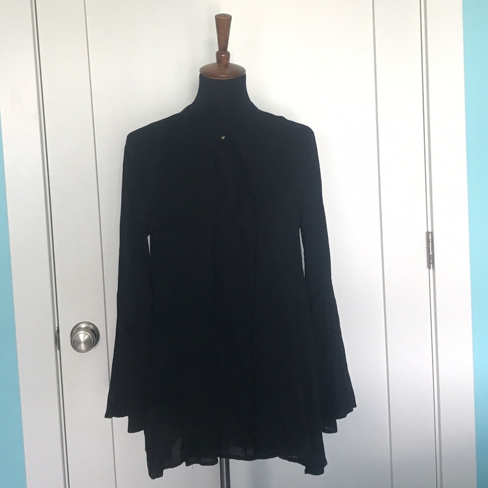 Black flowy long sleeve