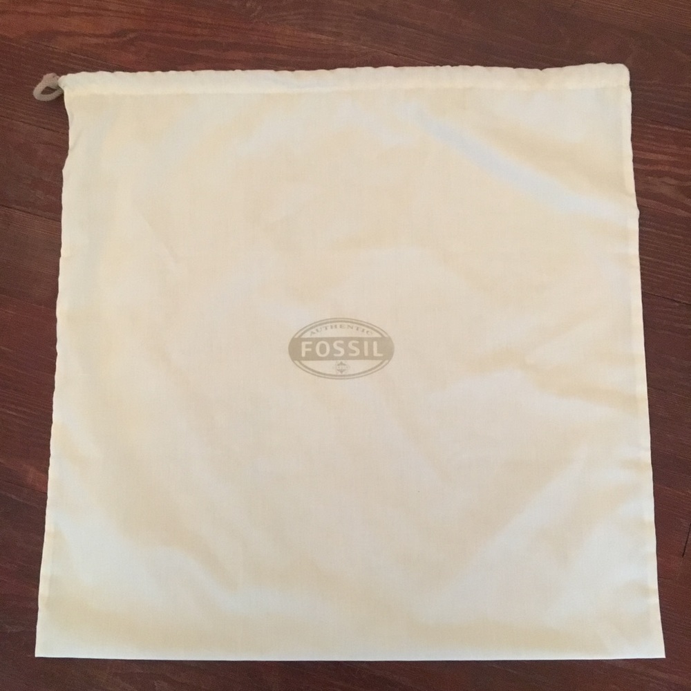 NWOT Fossil Cream Dust Bag Large XL Size 22x22