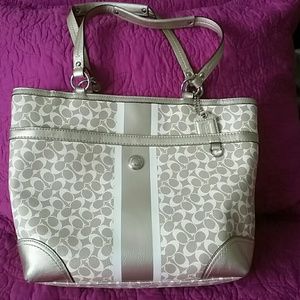 Chelsea Heritage Stripe Signature Tote