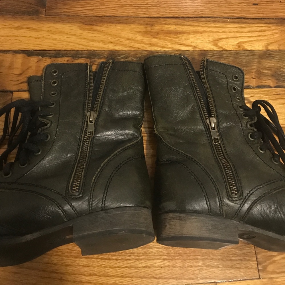 Steve Madden Combat Boot
