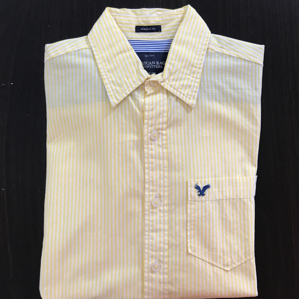 American Eagle Button Down Shirt