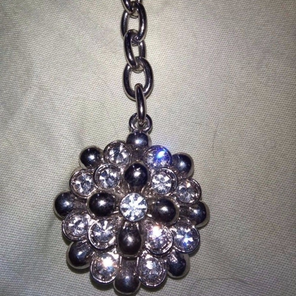 Argento SC Starburst Rhinestone Keychain