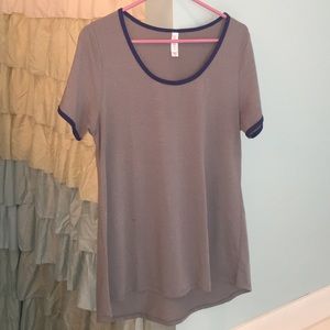 LuLaRoe classic tee • size medium • solid gray