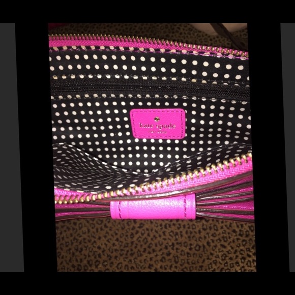 ๐๐BIG SALE!๐๐ Kate Spade Fuchsia Bow Handbag - Picture 4 of 4