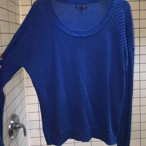 American Eagle sweater