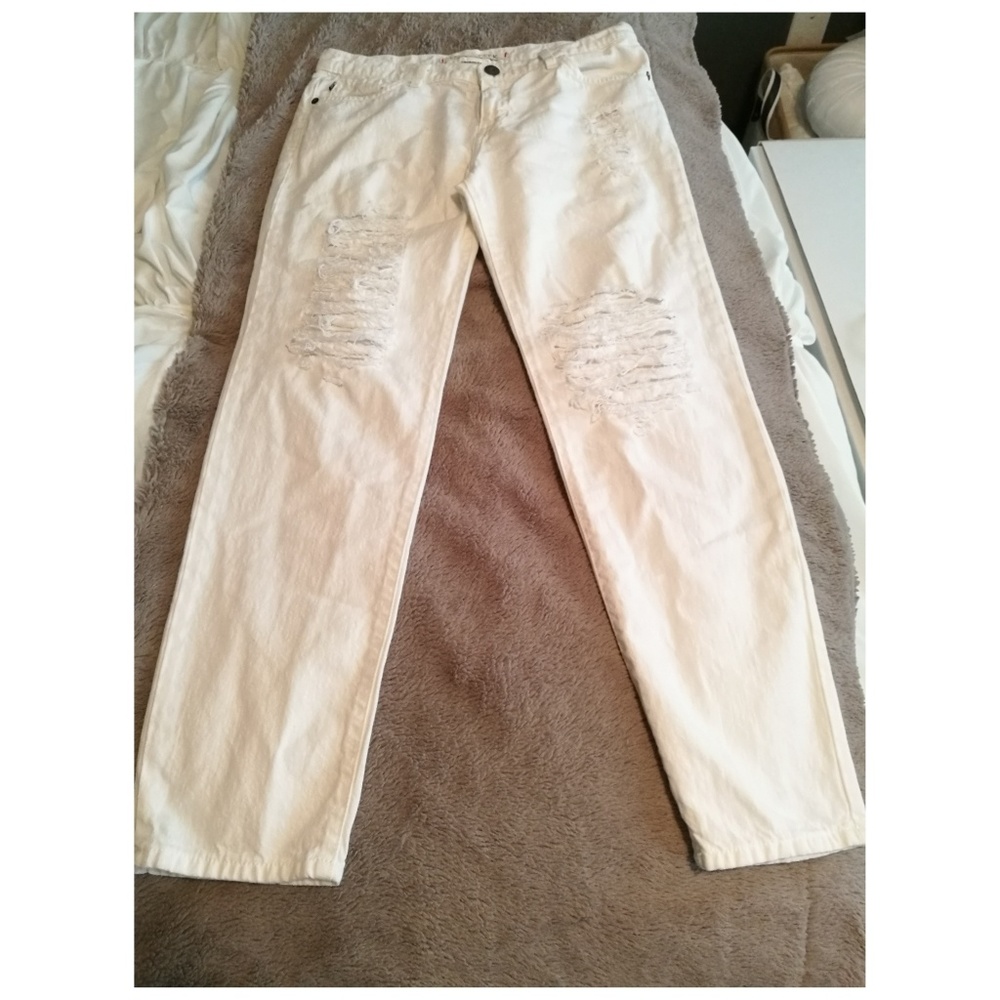 Sneak Peek Ripped Denim Jeans