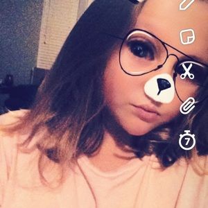 Meet your Posher, Alyse