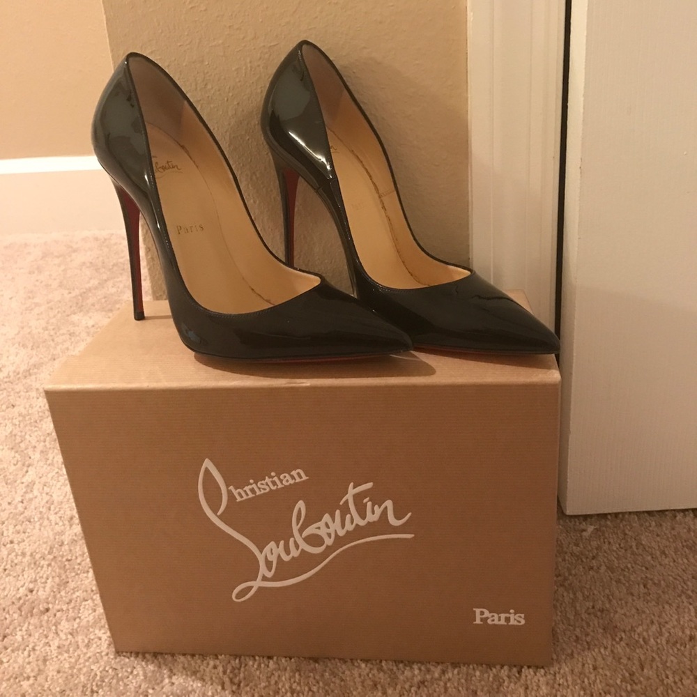 Christian Louboutin So Kate 120 size 38 worn once
